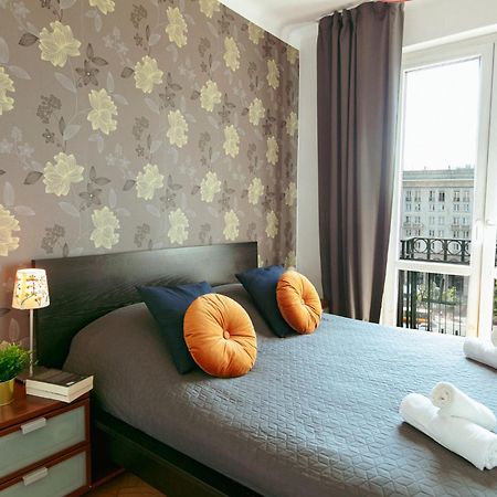 Plac Konstytucji 6 Grey - Bezplatny Garaz Podziemny - Free Parking - Apartament Dla 4 Osob Varsovia Exterior foto