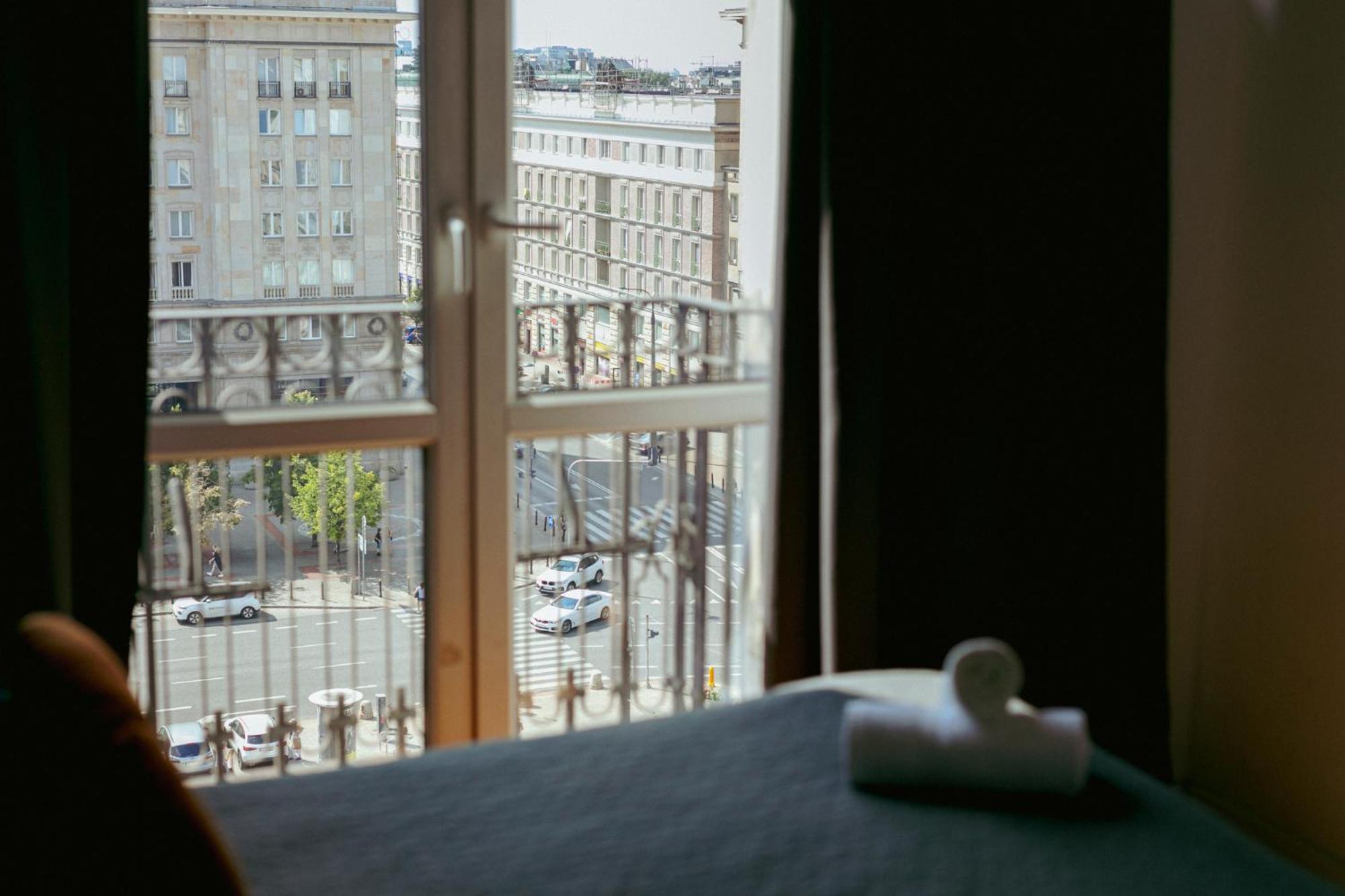 Plac Konstytucji 6 Grey - Bezplatny Garaz Podziemny - Free Parking - Apartament Dla 4 Osob Varsovia Exterior foto
